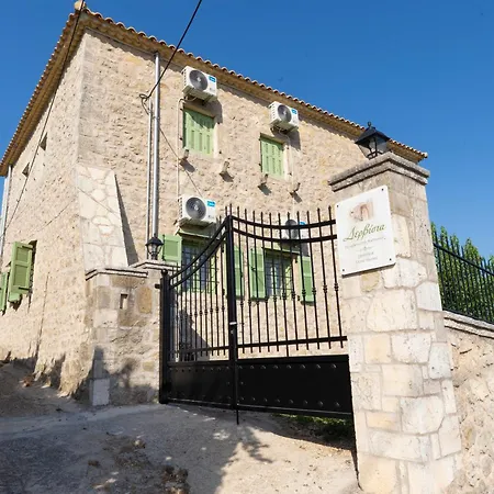 Dervisia Stonehouse 1 Διαμέρισμα Λαζαράτα