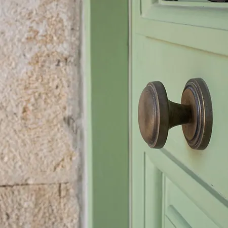 Dervisia Stonehouse 1 דירה Lazaráta
